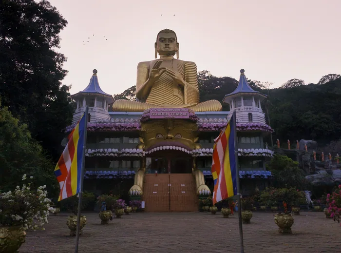 Dambulla cave temple